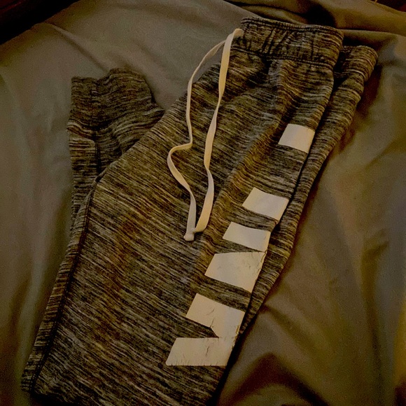 PINK joggers - Picture 1 of 4